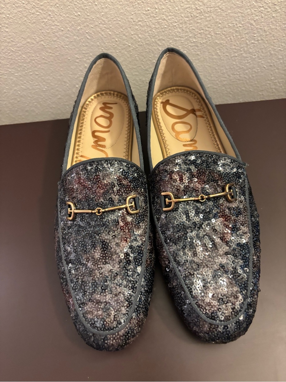 Sam Edelman Womens Lorraine Black,Navy,Gold Loafers
Size 7 1/2W